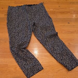 a new day Men's Black and Gray Leopard Print Joggers